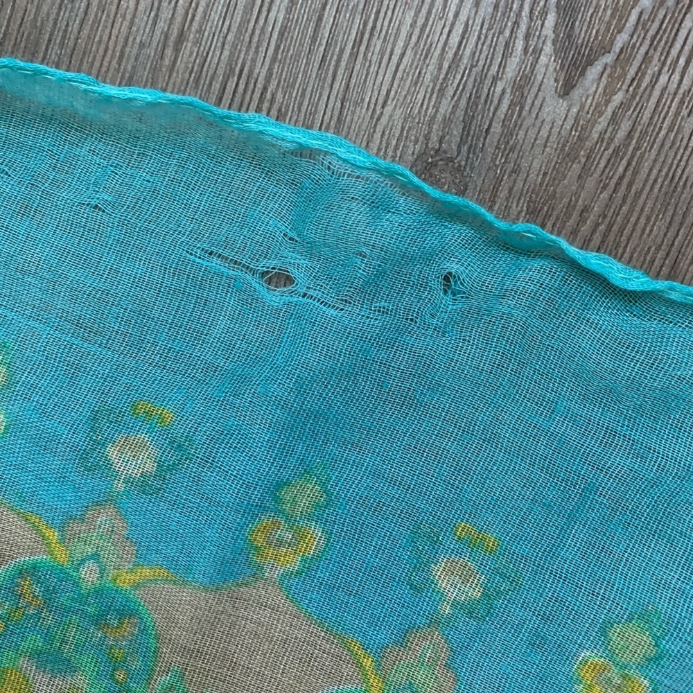 Scarf - Picture 6 of 9